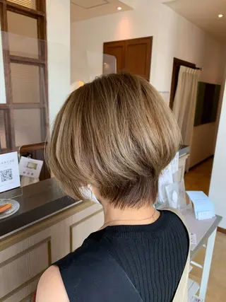 ショート 林 修平のヘアスタイル