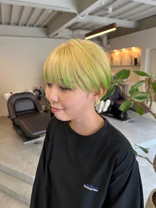 ショート カラー ハイトーン×似合わせ 🌱中川慎之介のヘアスタイル