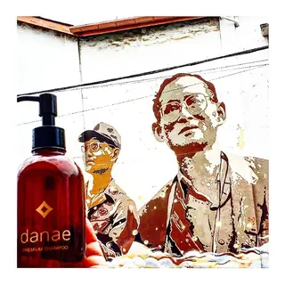 セミロング カラー 髪の病院ルーミールーム所属・髪の病院  ルーミールームのヘアスタイル