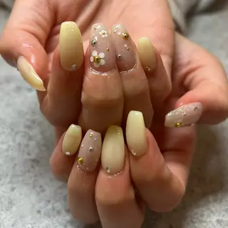 ネイル Maya nailsTOKYOのネイルデザイン