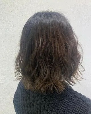 ミディアム パーマ ヘアアレンジ 森野美咲🇰🇷 レイヤー/顔周りのヘアスタイル