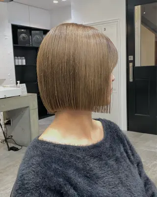 ショート i.+FERiCIA.所属・ボブ／アンニュイ 🌷しだひめな🌷のヘアスタイル