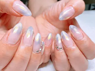 ネイル THECOLORS所属・近貞 莉奈のネイルデザイン