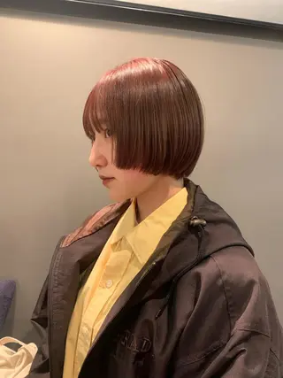 ショート NERO 眞下秋歩のヘアスタイル