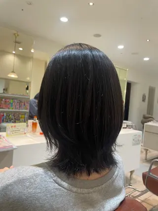 ミディアム 平 真亜里のヘアスタイル