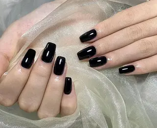 ネイル Pure&Rich Nailのネイルデザイン