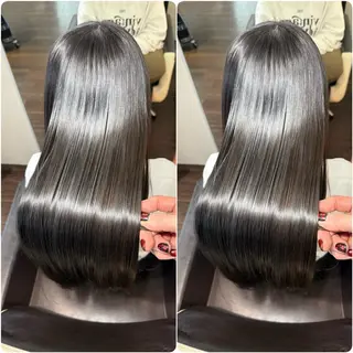 ロング youres hair 髪質改善トリートメント&ヘッドスパ　新宿EAST所属・🌹ULTOWA🌹 髪質改善/縮毛/店長のヘアスタイル