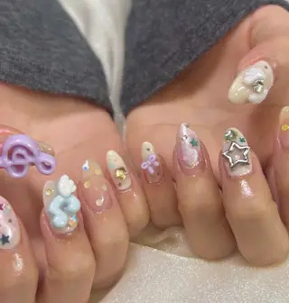 セミロング mer natsumiのネイルデザイン