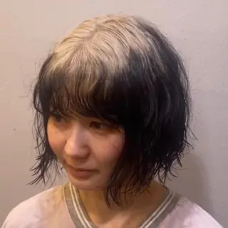 ミディアム カラー ハイトーン/レイヤー カット/TAKEのヘアスタイル