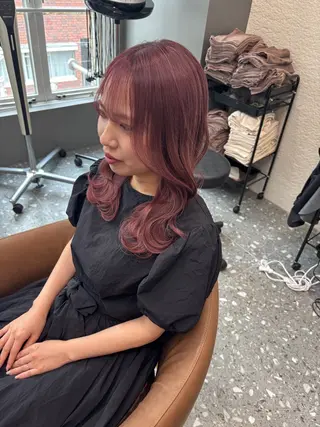 セミロング カラー 🫧 栄ハイトーン Yasuyo🫧のヘアスタイル