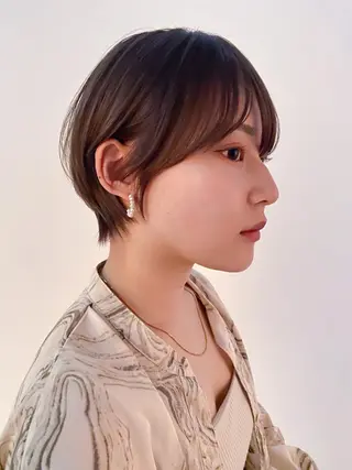ショート カラー THE DAY所属・AKI HASHIMOTOのヘアスタイル