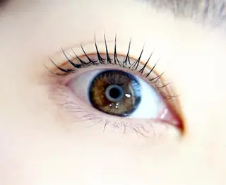 マツエク・マツパ un par un アンパルアン所属・un par unの眉毛・アイブロウイメージ