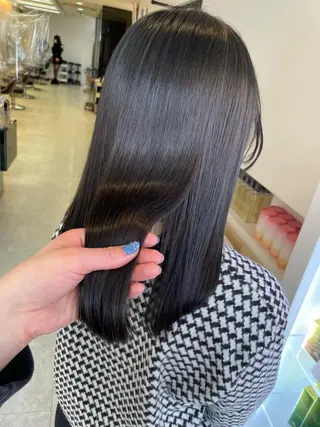 ミディアム カラー ✰︎Rad✩.*˚‪ カノンのヘアスタイル