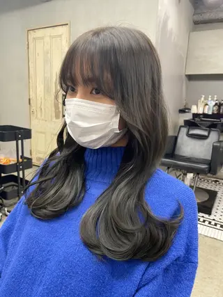 ロング カラー 新宿/韓国ヘア/ 髪質改善ストレートのヘアスタイル