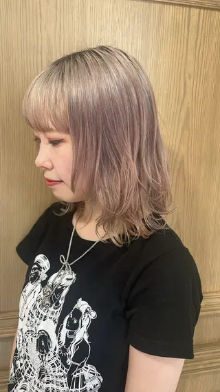 ミディアム カラー VANCOUNCIL春日井所属・春日井/ハイトーン /高発色カラー/中村のヘアスタイル