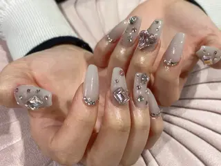 セミロング Nail  R💫 naoのネイルデザイン