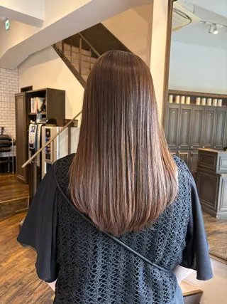 ミディアム カラー noa 似合わせ︰ 透明感︰韓国風のヘアスタイル