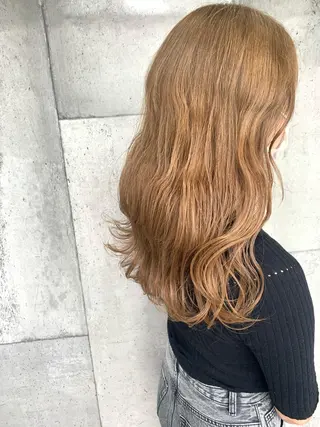 セミロング 大内 志穂のヘアスタイル