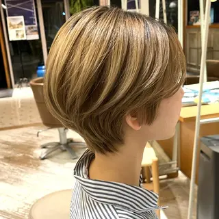 ショート 青山 莉奈のヘアスタイル