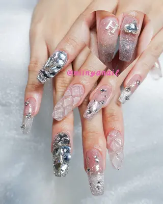 ネイル miinyanail ミーニャネイルのネイルデザイン