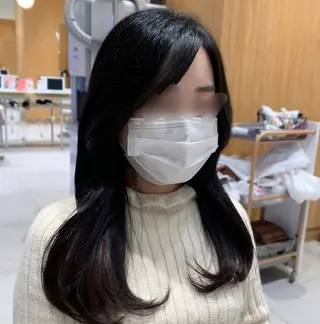 セミロング カラー ヘアアレンジ 内田 志乃のヘアスタイル