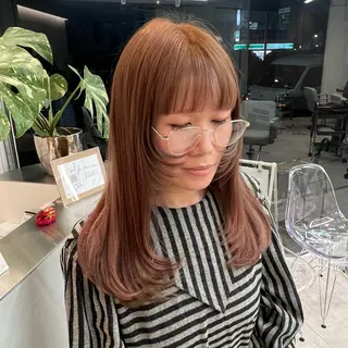 ロング 小森聖奈 韓国風レイヤーカットのヘアスタイル