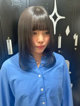 ミディアム 💗ツヤ髪ハイトーン 💗RIKOのヘアスタイル