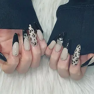 ネイル 黒川 実祐のネイルデザイン