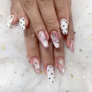 ネイル ジョリ En 💞🦋のネイルデザイン