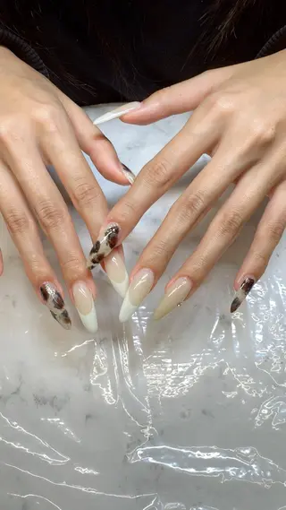 ネイル 💎Guarendo💎錦糸町店所属・✨アン ミユ✨のネイルデザイン