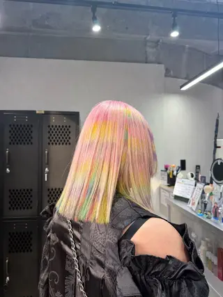 カラー ルシ🎨/ハイトーン デザイン/髪質改善のヘアスタイル