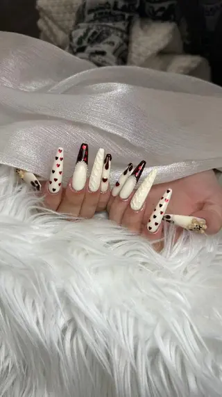 ネイル ENsalon AKIRAのネイルデザイン