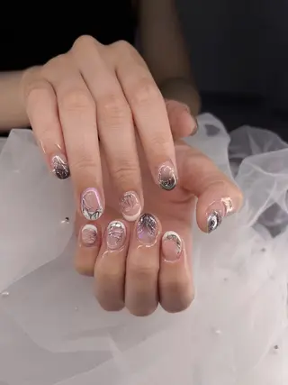 ネイル Lina nail所属・Lunaa 池袋のネイルデザイン