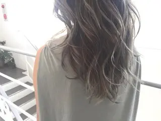 ロング the BRIDGE hair salonのヘアスタイル