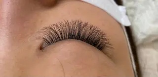 マツエク・マツパ アイサロン フェア 新百合ヶ丘店のマツエク・マツパデザイン