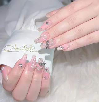 ネイル Ami Nailsのネイルデザイン