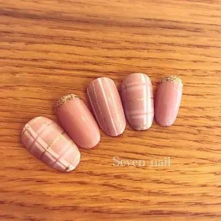 ネイル 名倉 なな子のネイルデザイン