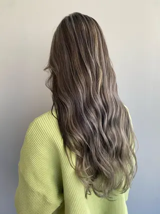 ロング カラー more栄矢場町店所属・⚡️デザインカラー ⚡️豊住 光輝のヘアスタイル