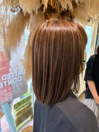 ロング レイヤー×ハイライト 🌷RINA🌷のヘアスタイル