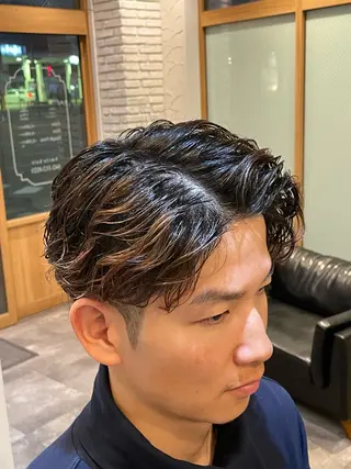 ミディアム パーマ メンズ smilehair国分寺店所属・💈barber 中根 龍星のヘアスタイル