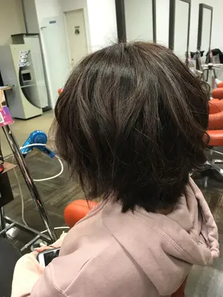ショート カラー デザインカラー🌈 高木リョウのヘアスタイル