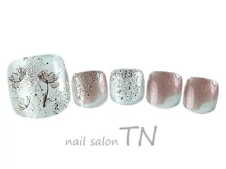 ネイル 中島 実穂のネイルデザイン