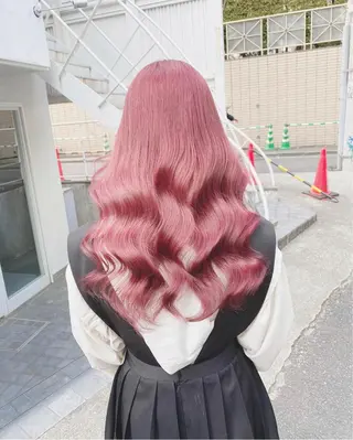 ロング カラー パーマ ヘアアレンジ メンズ キッズ ネイル マツエク・マツパ アイブロウ ハイトーン/ピンク 💗モモ໒꒱のヘアスタイル