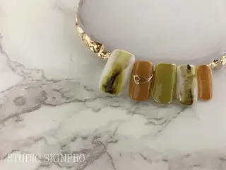 ネイル Nail 予約受付スキンプロのネイルデザイン