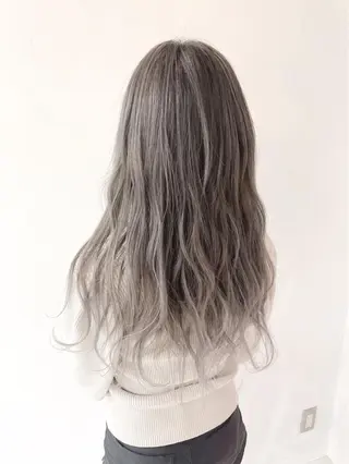 ロング カラー デザインカラー髪質 改善Lilithのその他イメージ