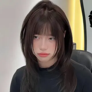 ミディアム SHIN レイヤー‪‪カットのヘアスタイル