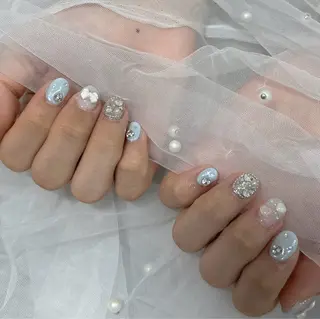 ネイル LAVISH nanamiのネイルデザイン