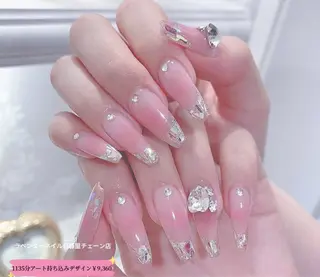 ネイル ラベンダーネイルサロン所属・日暮里🌷 ゆな（ネイル）のネイルデザイン