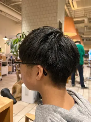 ショート メンズ ヘアーサロン　エムプラス　ヨツバコ所属・壽賀 竜佑のヘアスタイル