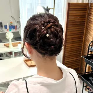 ヘアアレンジ CHATEAU TERRACE所属・似合うヘアメイク🪞 CHATEAUのヘアスタイル